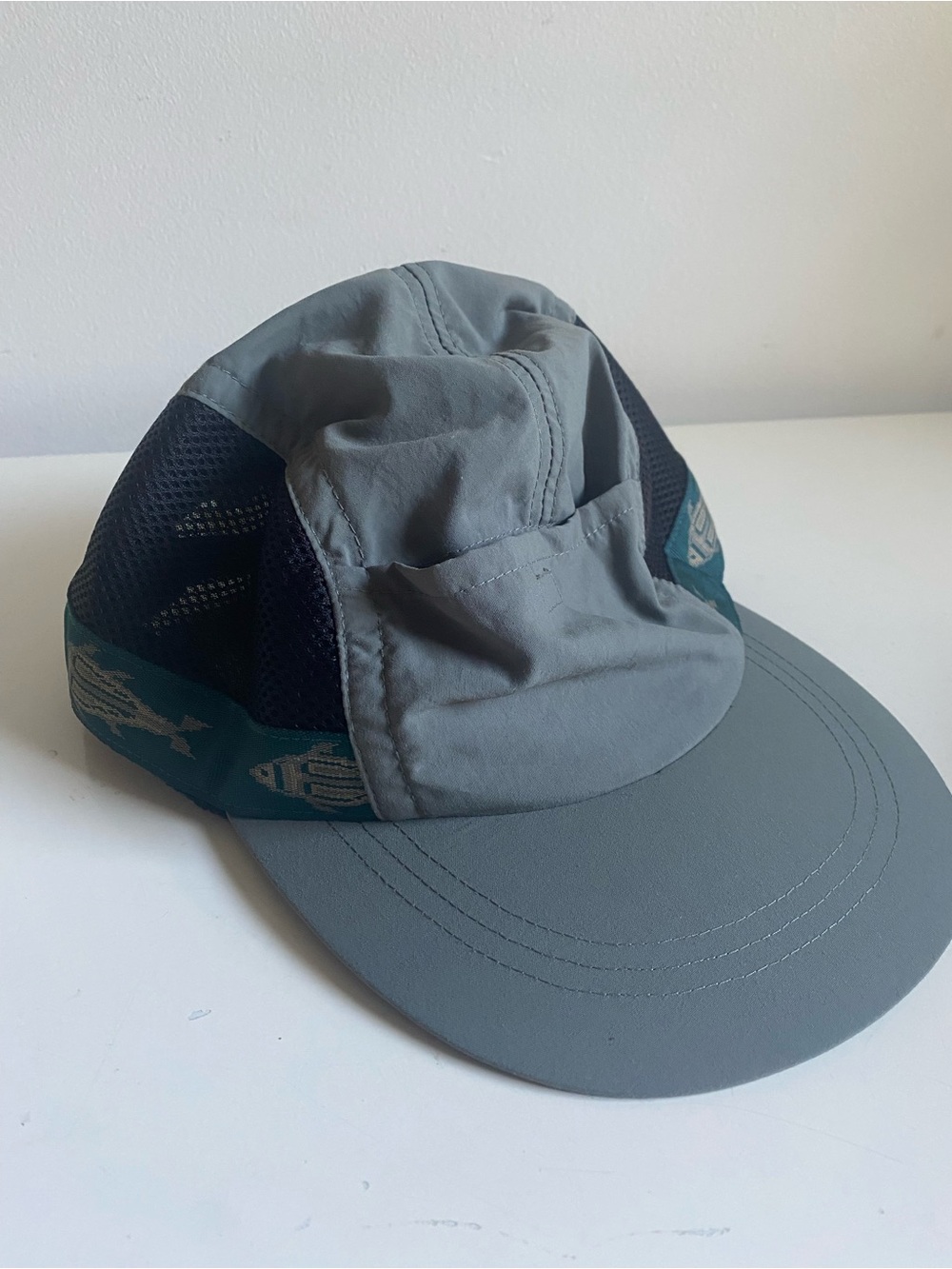 Vintage Columbia sportsman 5 Panel Hat with Fish Band NWT
